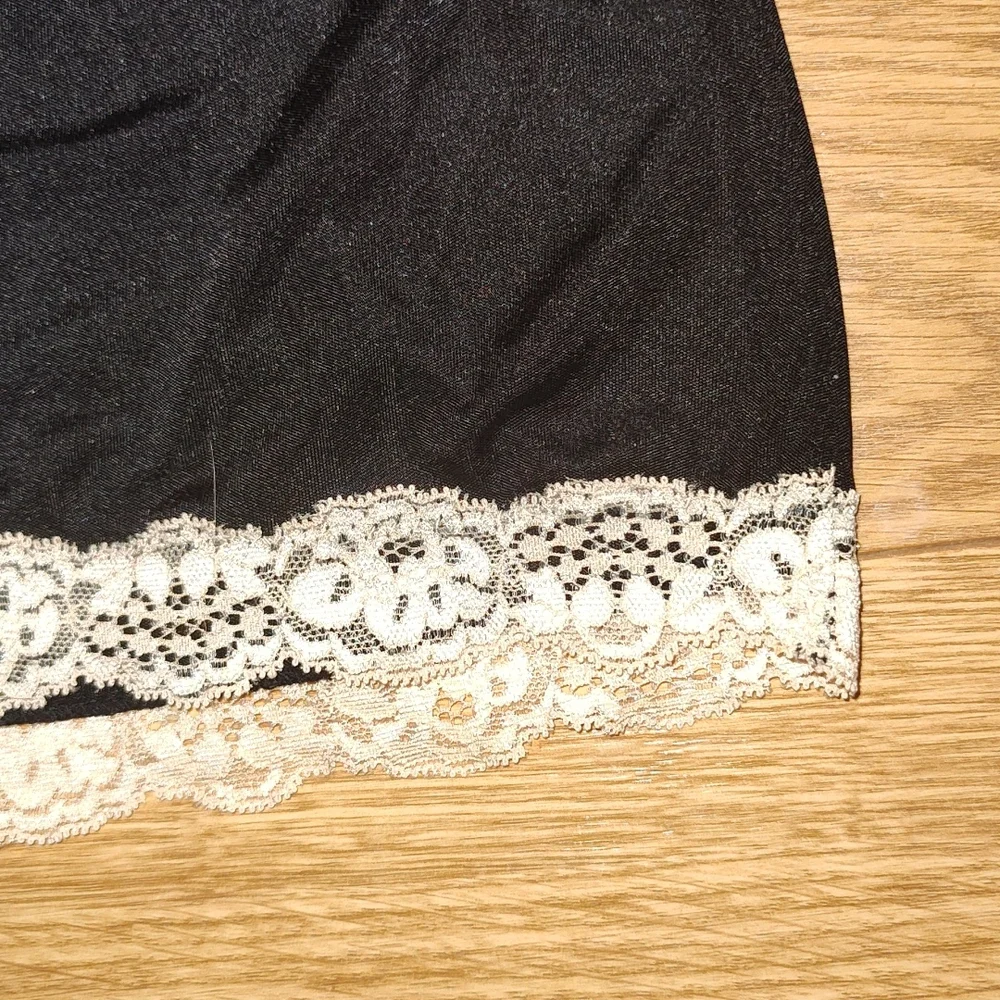 Y2K Victoria's Secret NWT Lace Trim Cami Tank, sz. S - Picture 8 of 12